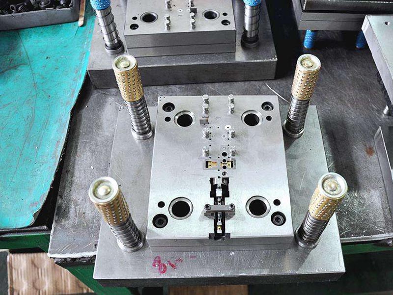 黎川模具制造-01