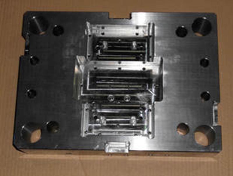 黎川精密塑料模-06